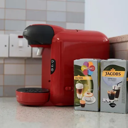 Front Bella Vista By Ezoria Vila *