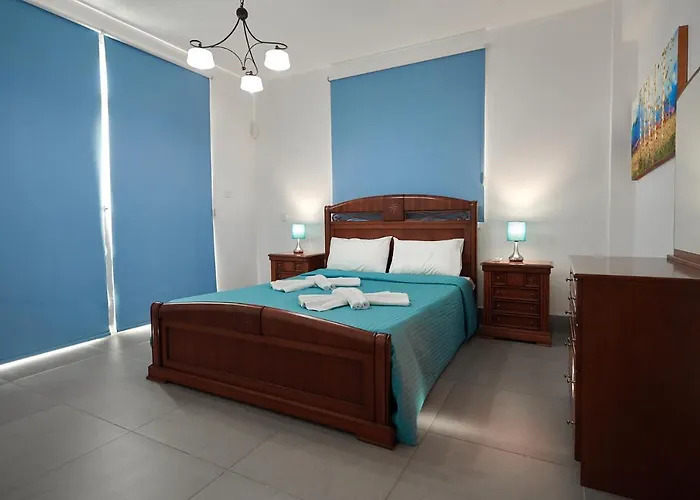 Front Bella Vista By Ezoria פרוטאראס