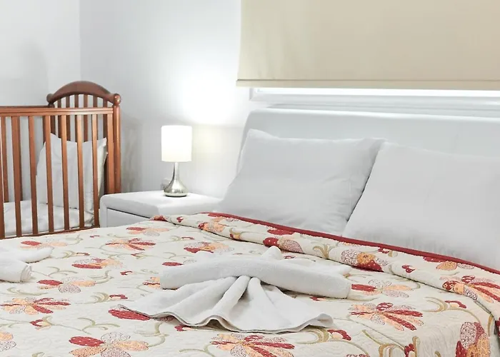 Front Bella Vista By Ezoria *