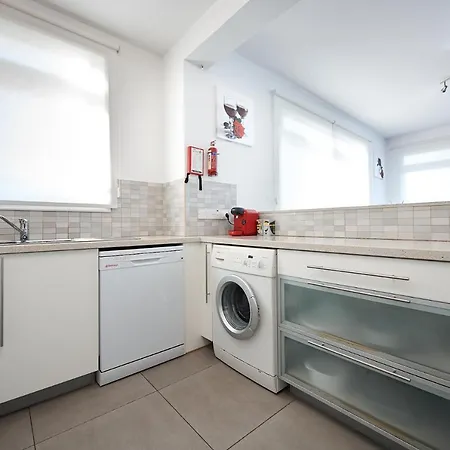 Вилла Front Bella Vista By Ezoria